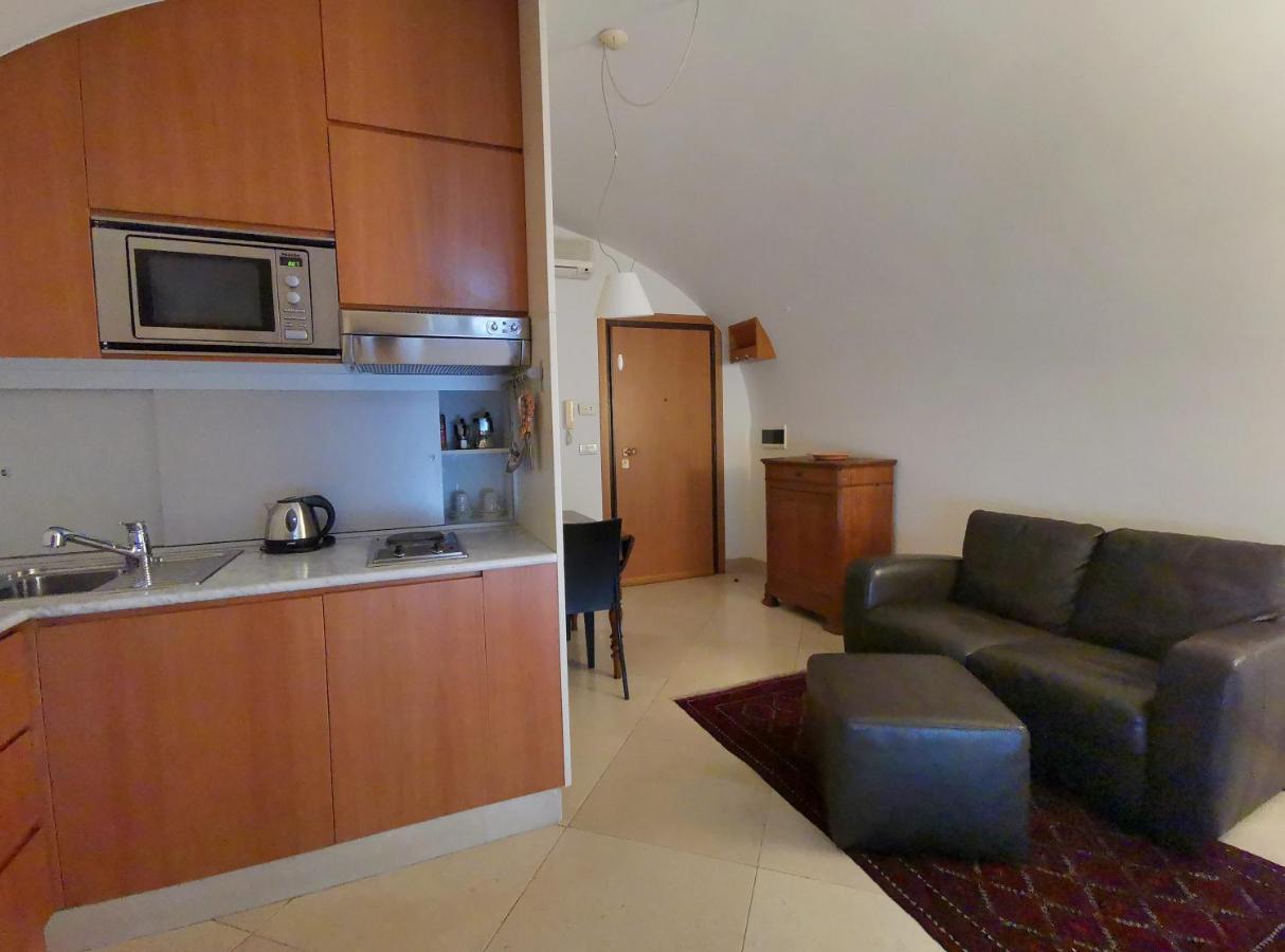 Appartamento Scesa San Michele Bari Esterno foto